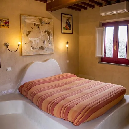 Casa Del Sole Bed & Breakfast